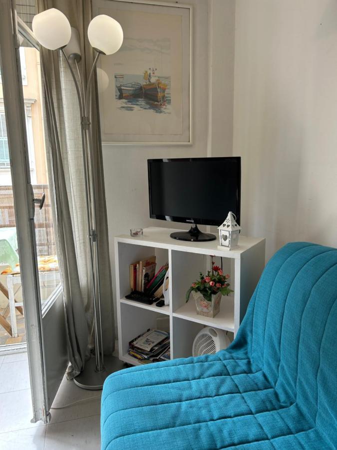 Lumineux Avec Balcon A Proximite De La * Nizza